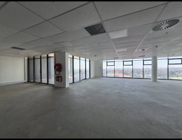 495M² OFFICE TO LET IN ILLOVO